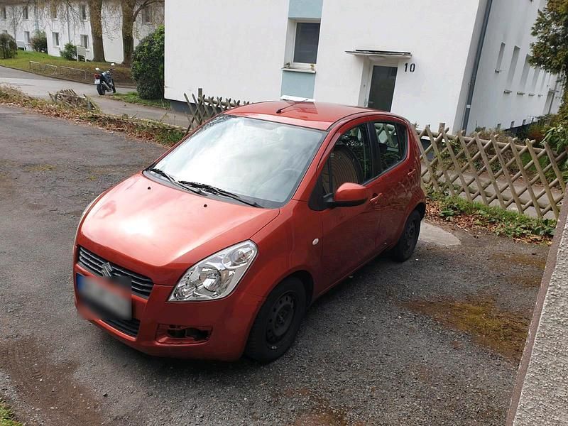 Gebraucht Suzuki Splash 83 PS (61 kW) 2010 Braun Kleinwagen