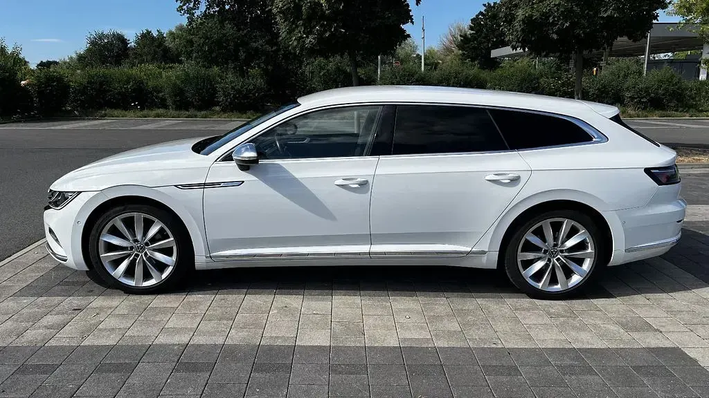 Gebraucht VW Arteon Elegance 150 PS (110 kW) 2021 Weiß Limousine