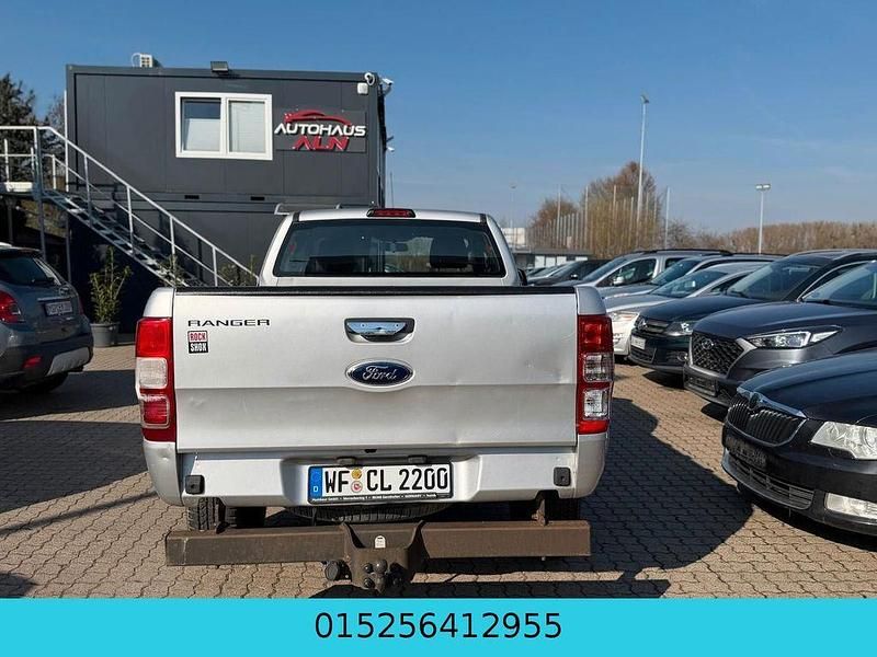 Gebraucht Ford Ranger XL 150 PS (110 kW) 2012 Silber Pickup