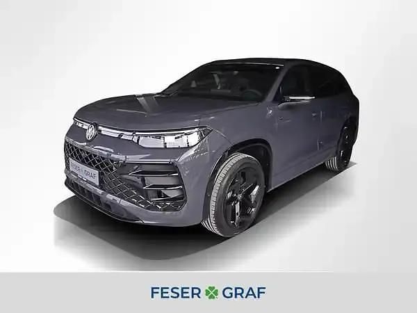 Neu VW Tayron 150 PS (110 kW) 2026 Delfingrau metallic SUV