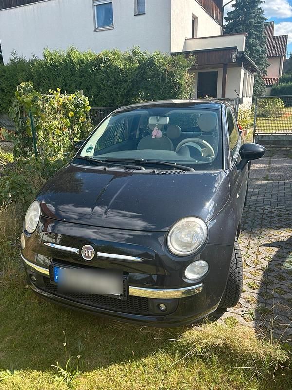 Schwarz Gebraucht 2011 Fiat 500 Kleinwagen | 2.600 € (Fairer Preis) - Bild 1/4