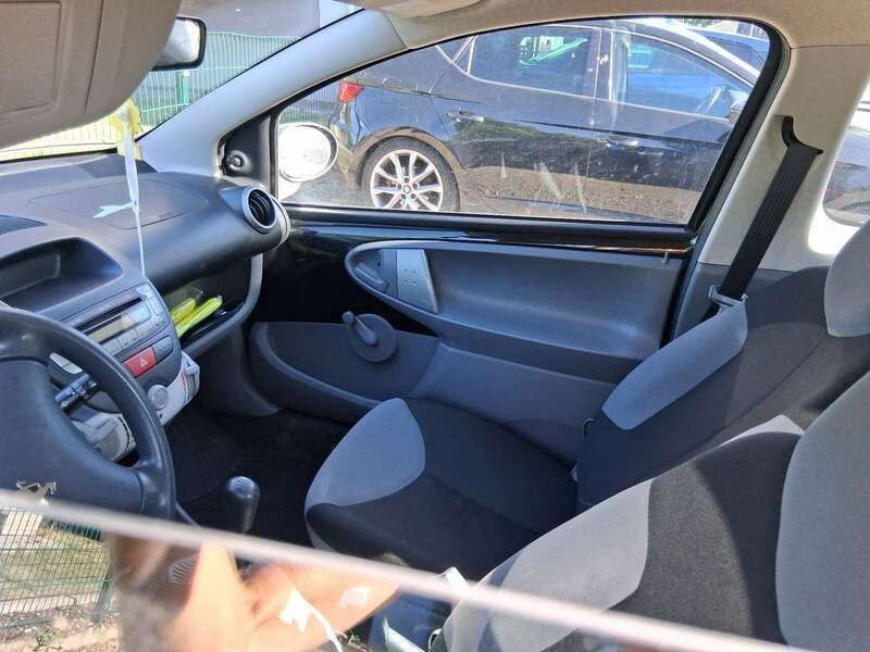 Schwarz Gebraucht 2006 Peugeot 107 Filou Kleinwagen | 600 € (Superpreis) - Bild 1/4