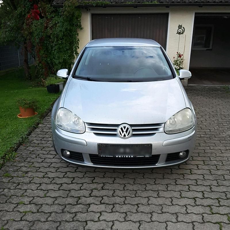 Grau Gebraucht 2007 VW Golf V Kleinwagen | 1.400 € (Guter Preis) - Bild 1/4