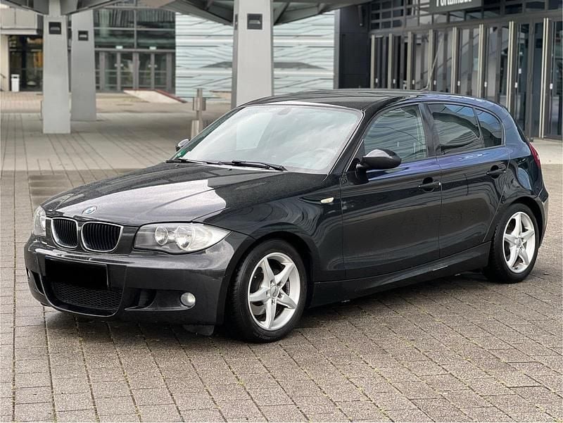 Schwarz Gebraucht 2009 BMW 118 M Sport Kleinwagen | 2.700 € (Guter Preis) - Bild 1/4