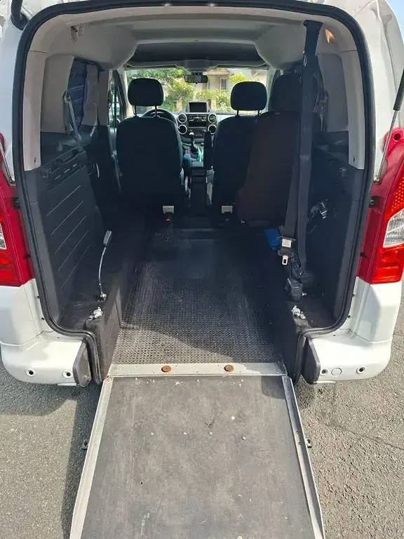 Gebraucht Citroën e-Berlingo 111 PS (81 kW) 2012 Weiß Van / Kleinbus