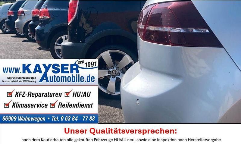 Gebraucht VW Golf VI Match 105 PS (77 kW) 2012 Blau Kleinwagen