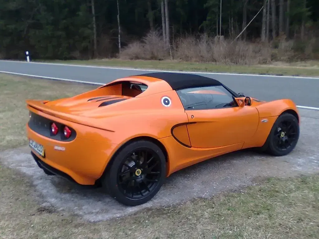 Gebraucht Lotus Elise 220 PS (161 kW) 2017 Orange Cabrio