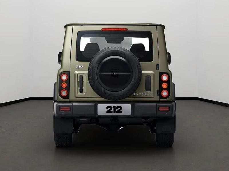 Neu BAW 212 166 PS (122 kW) 2026 Grün SUV