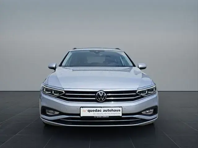 Gebraucht VW Passat Business 150 PS (110 kW) 2020 Silbermet. (metallic) Kombi