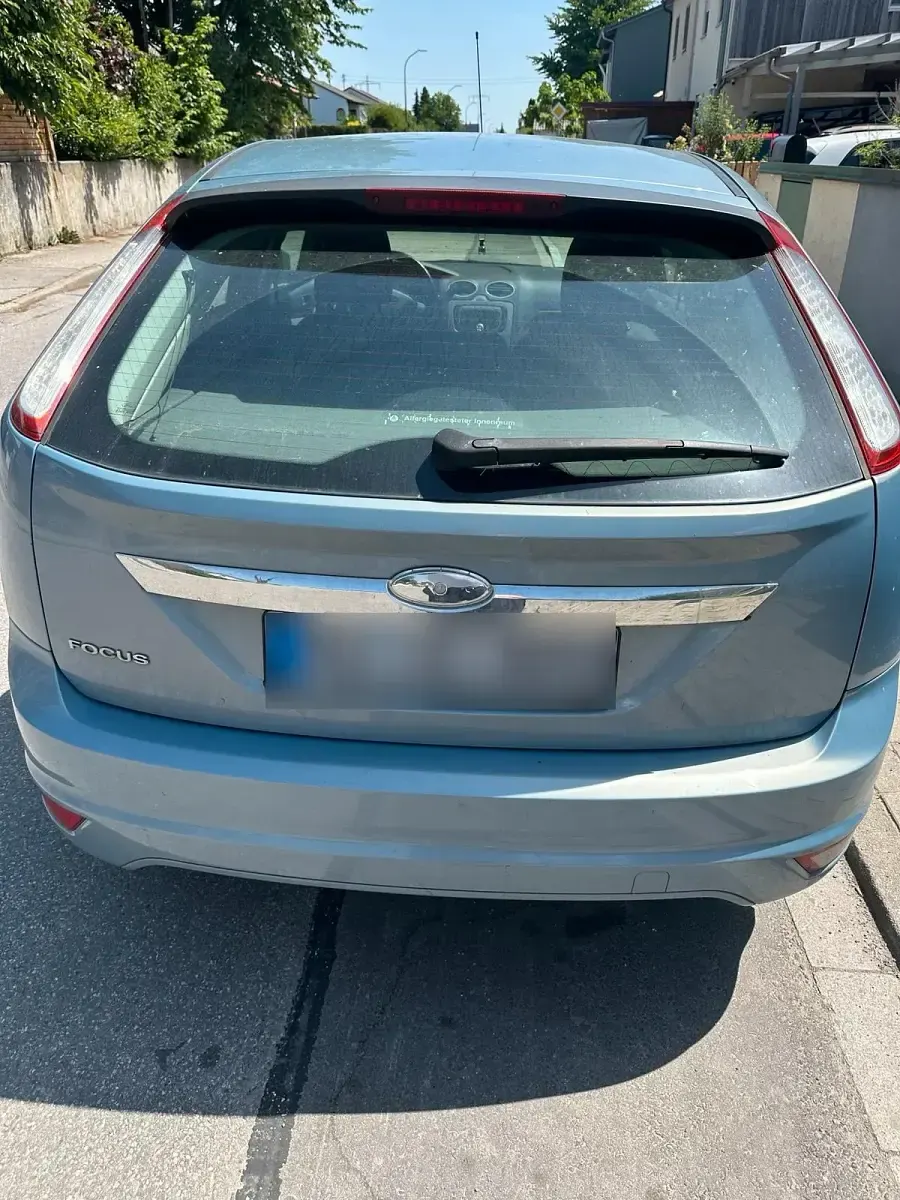Gebraucht Ford Focus 145 PS (106 kW) 2009 Blau Limousine