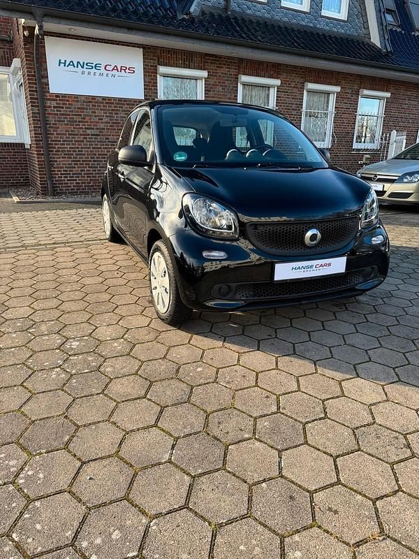 Second-hand Smart ForFour 61 CP (44 kW) 2016 Negru Hatchback