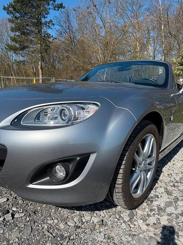Gebraucht Mazda MX5 126 PS (92 kW) 2013 Grau Cabrio