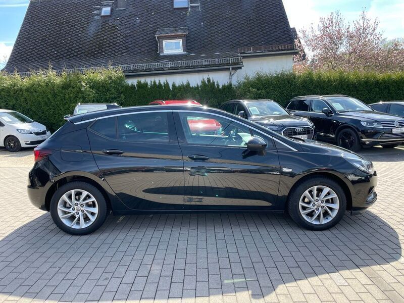 Gebraucht Opel Astra Innovation 150 PS (110 kW) 2017 Schwarz (onyx schwarz) Limousine