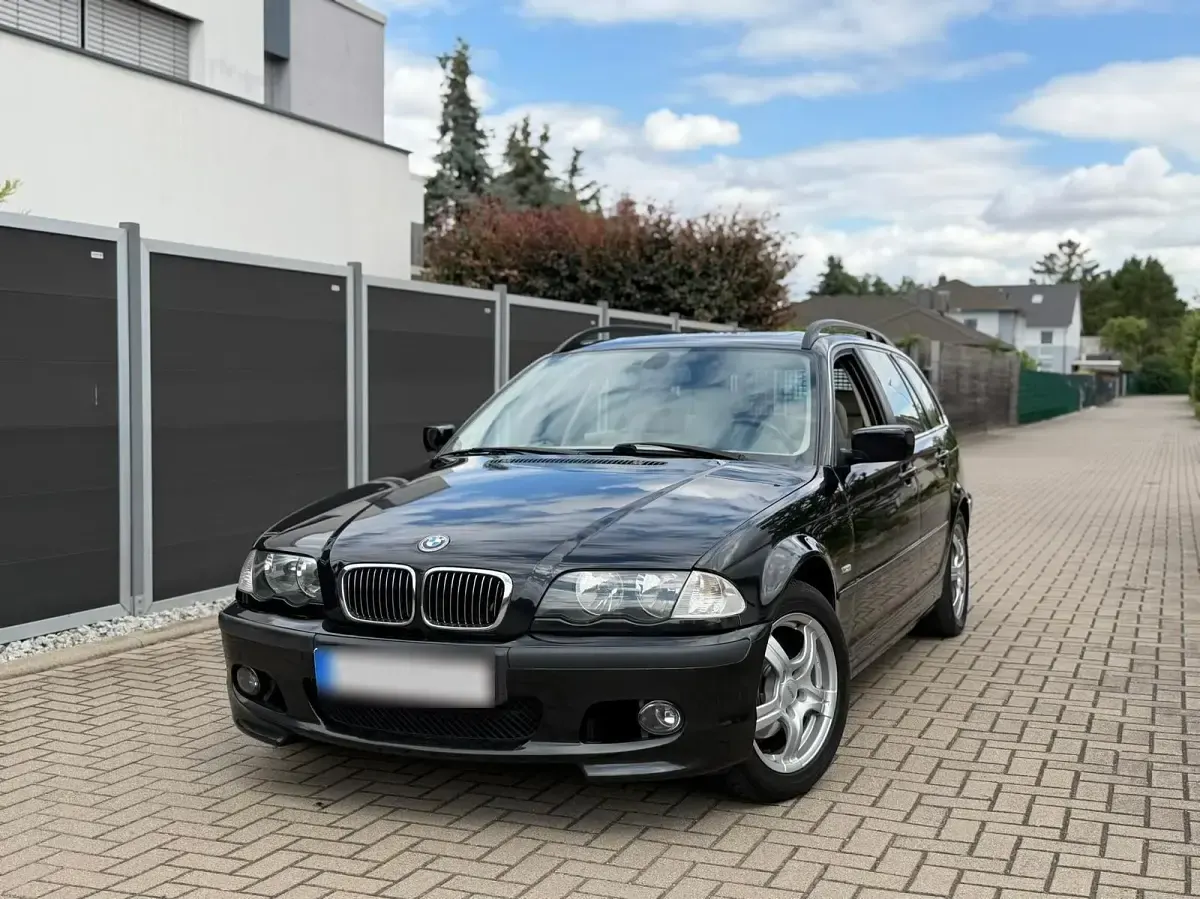 Gebraucht BMW 320 170 PS (125 kW) 1999 Schwarz Kombi