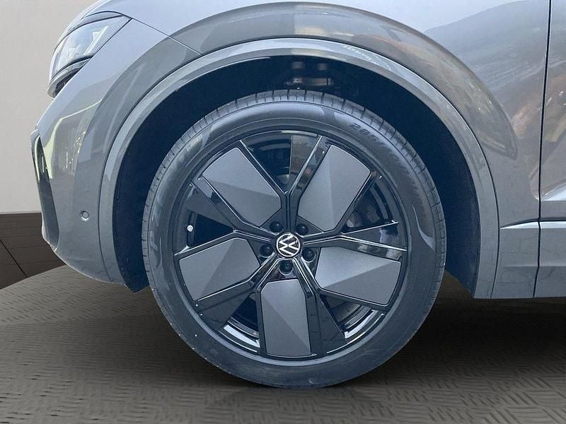Gebraucht VW Touareg Edition 286 PS (210 kW) 2025 Grau SUV