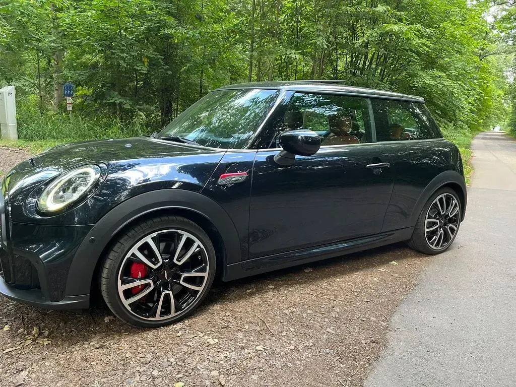 Gebraucht Mini John Cooper Works 231 PS (169 kW) 2022 Schwarz Kleinwagen