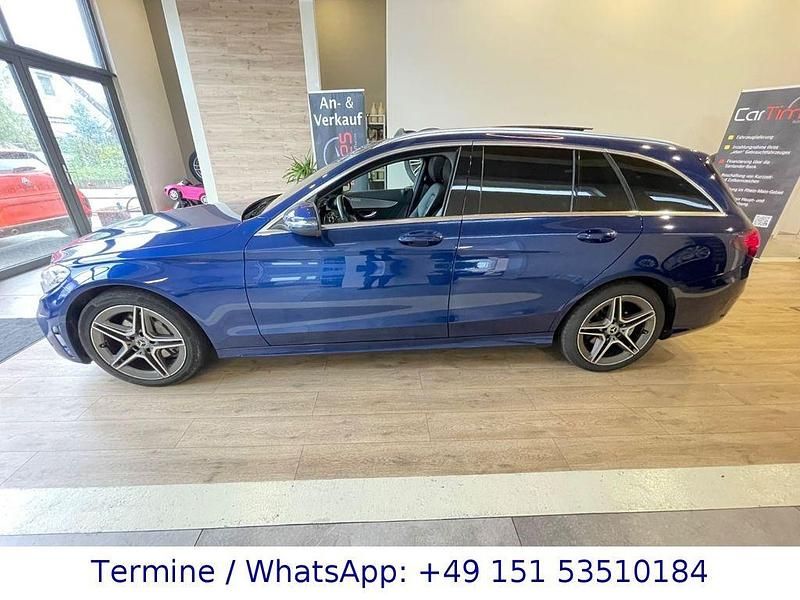 Gebraucht Mercedes 180 AMG line 156 PS (114 kW) 2018 Blau Limousine