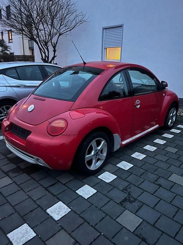 Gebraucht VW New Beetle 116 PS (85 kW) 2001 Rot Kleinwagen