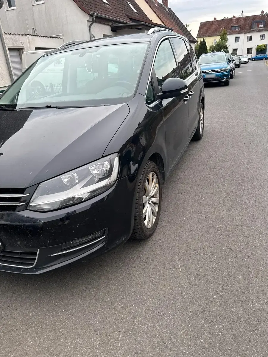 Gebraucht VW Sharan 170 PS (125 kW) 2011 Schwarz Van / Kleinbus