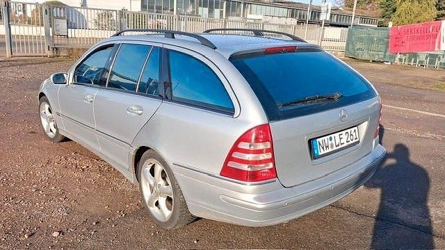 Gebraucht Mercedes C350 272 PS (200 kW) 2006 Silber Kombi