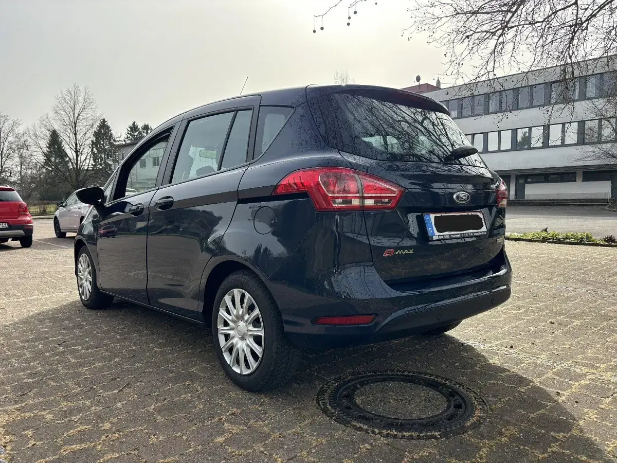 Second-hand Ford B-MAX 101 CP (74 kW) 2014 Albastru Monovolum