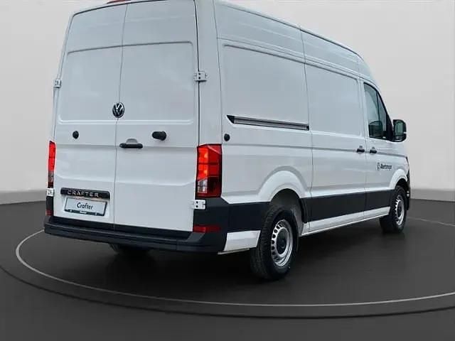 Gebraucht VW Crafter 103 PS (75 kW) 2024 Weiß Van