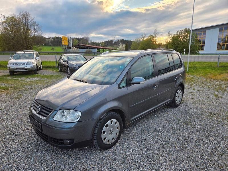 Grau Gebraucht 2006 VW Touran Highline Van / Kleinbus | 1.500 € (Superpreis) - Bild 1/4
