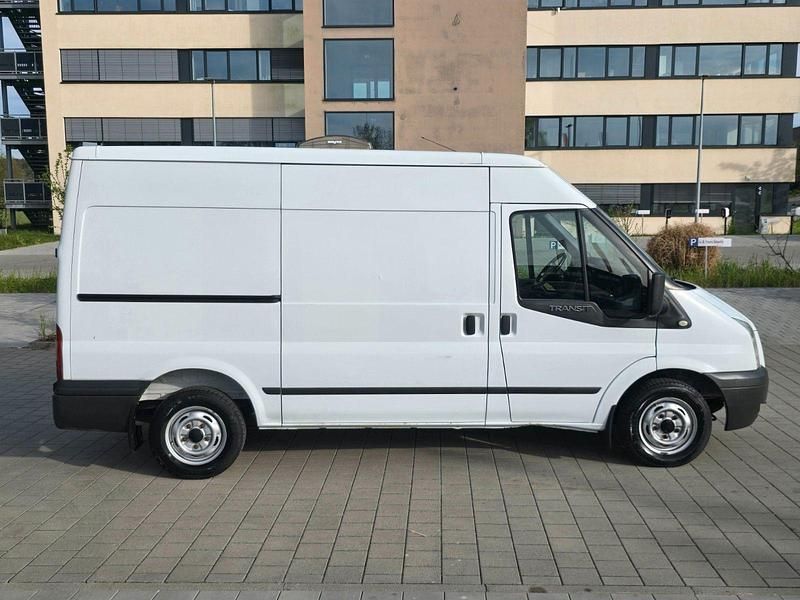Second-hand Ford Transit 101 CP (74 kW) 2012 Alb Monovolum