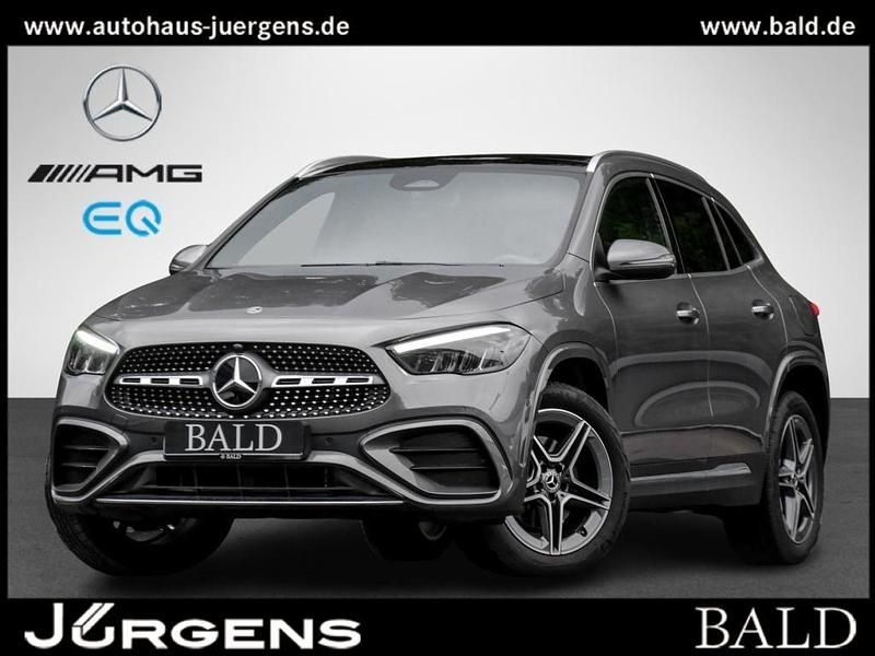 Grau mountain grey metallic Gebraucht 2024 Mercedes GLA250 Advanced Plus SUV | 41.740 € (Fairer Preis) - Bild 1/4