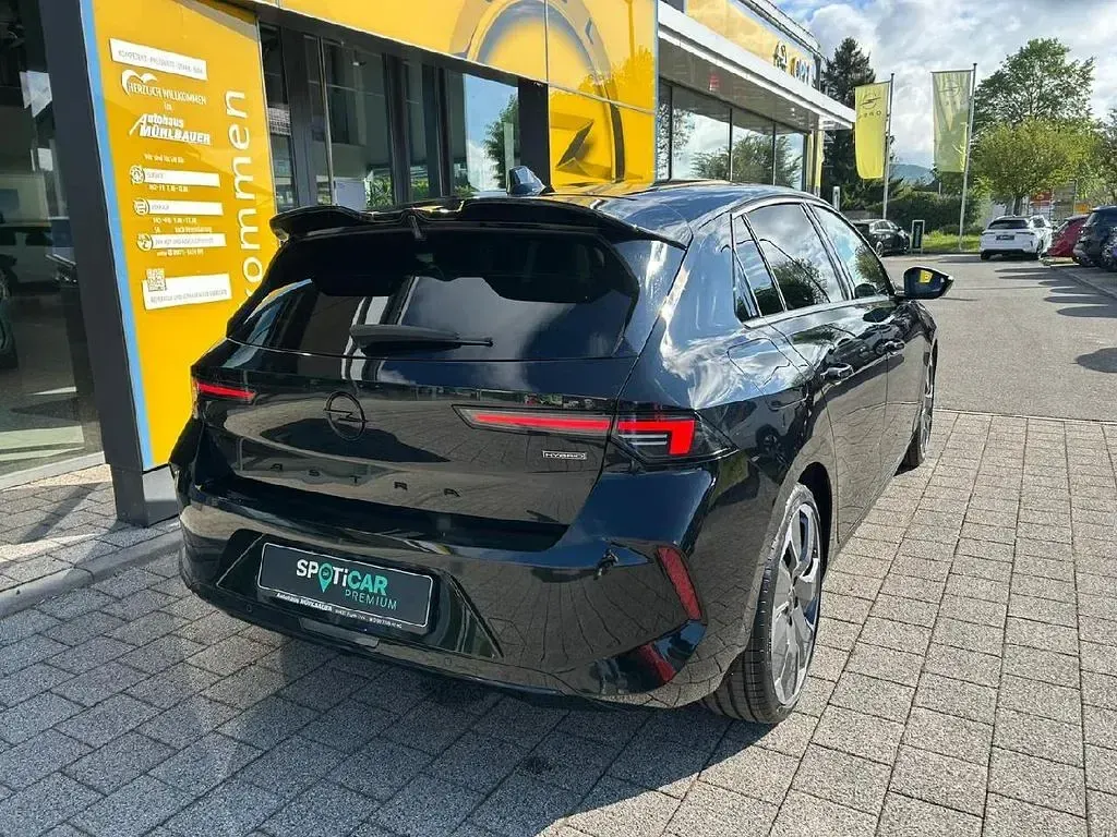 Gebraucht Opel Astra 150 PS (110 kW) 2024 Schwarz Kleinwagen