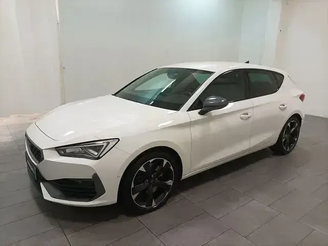 Usata Cupra Leon 310 CV (228 kW) 2022 Bianco Berlina