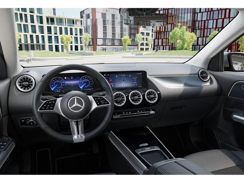 Gebraucht Mercedes EQA350 Progressive 214 kW (292 PS) 2024 Grau SUV