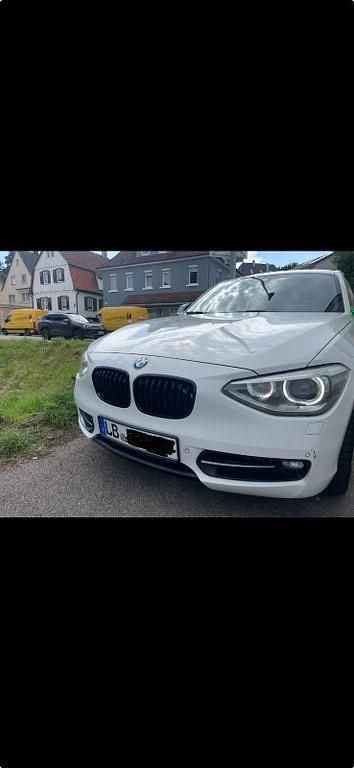 Gebraucht BMW 120 Performance 177 PS (130 kW) 2012 Schwarz Kleinwagen
