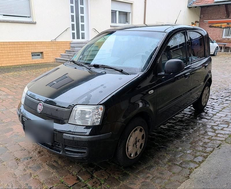 Gebraucht Fiat Panda Dynamic 69 PS (50 kW) 2012 Schwarz Kleinwagen