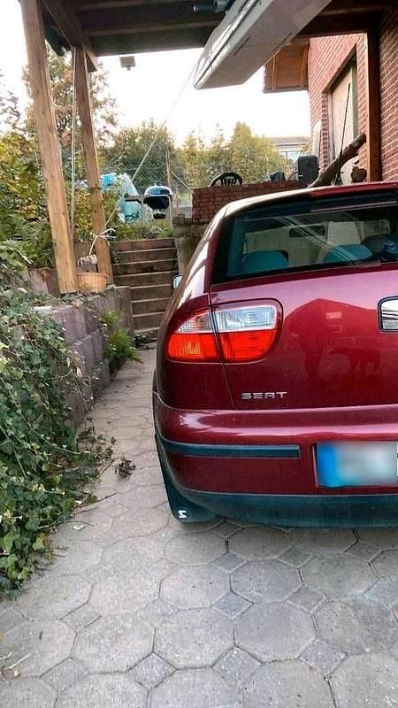 Gebraucht Seat Leon 75 PS (55 kW) 2001 Rot Kleinwagen