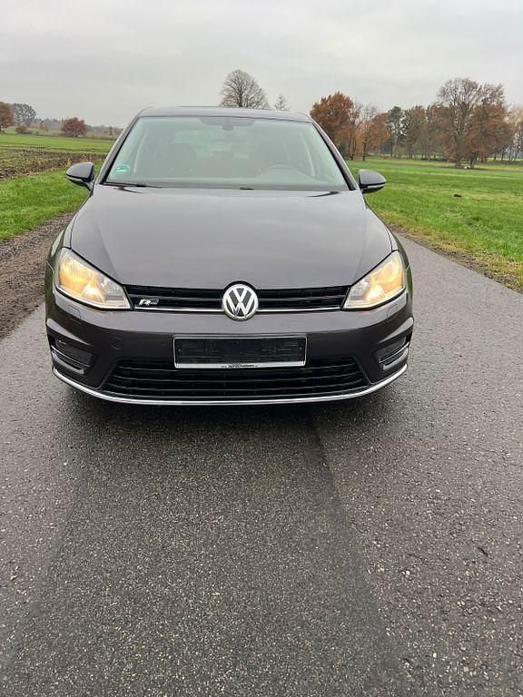Gebraucht VW Golf VII LOUNGE 150 PS (110 kW) 2015 Grau Limousine