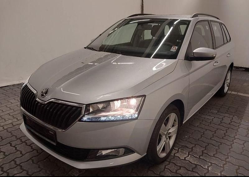 Gebraucht Skoda Fabia Cool Plus 75 PS (55 kW) 2018 Silber Kombi