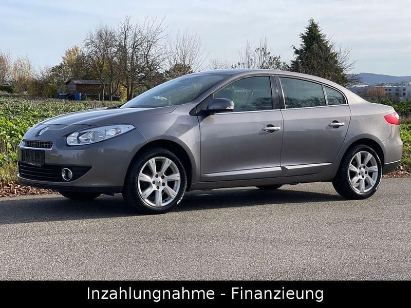 Brugt Renault Fluence Dynamique 140 HK (102 kW) 2010 Grå Sedan