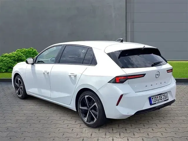 Gebraucht Opel Astra Elegance 131 PS (96 kW) 2023 Kleinwagen