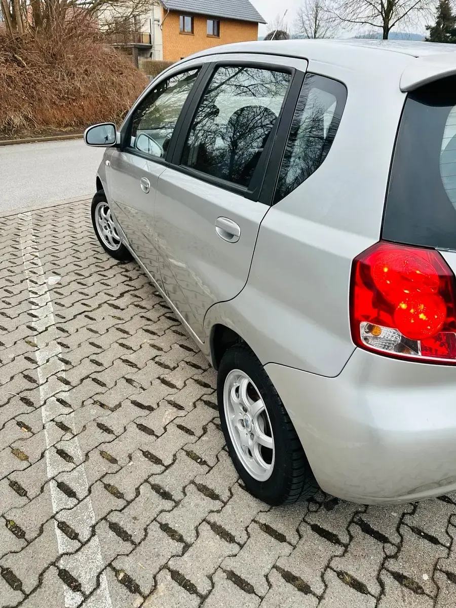 Gebraucht Chevrolet Kalos SX 94 PS (69 kW) 2006 Grau Kleinwagen