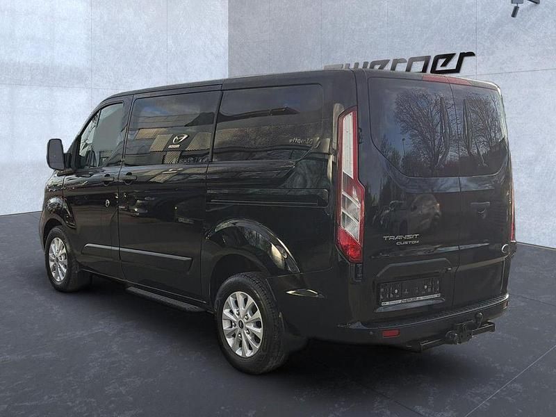 Gebraucht Ford Transit Custom Trend 131 PS (96 kW) 2022 Schwarz Limousine