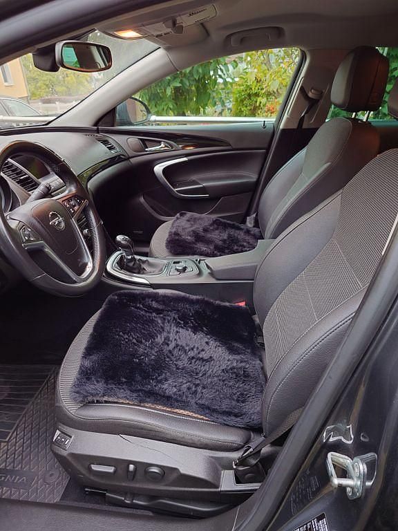 Gebraucht Opel Insignia Edition 163 PS (119 kW) 2013 Grau Kombi