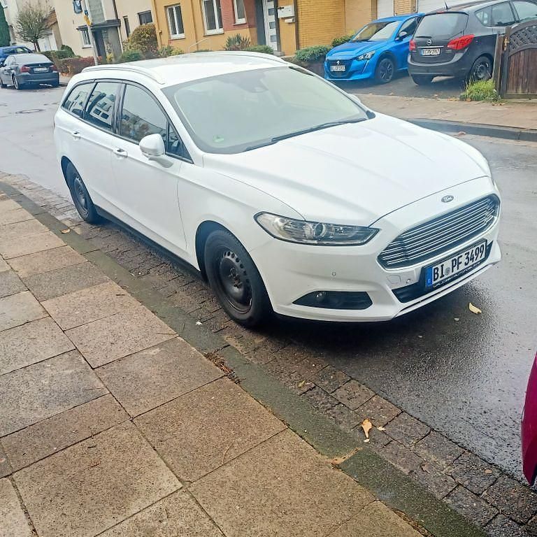 Weiß Gebraucht 2016 Ford Mondeo Vignale Limousine | 9.500 € (Fairer Preis) - Bild 1/1