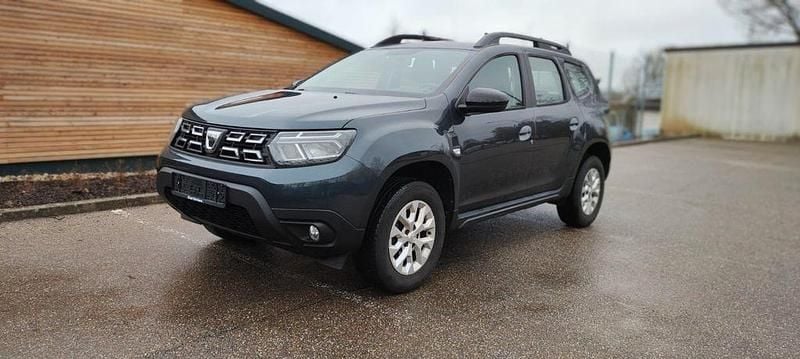 Gebraucht Dacia Duster Comfort 101 PS (74 kW) 2021 Schwarz SUV