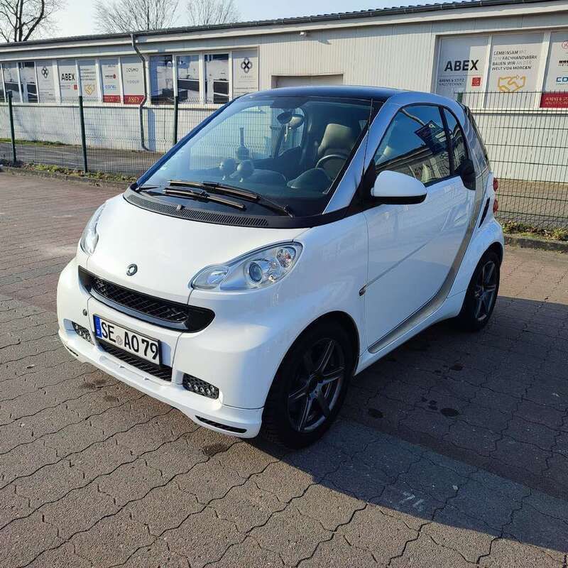 Weiß Gebraucht 2007 Smart ForTwo Coupé Passion Coupé | 4.250 € (Fairer Preis) - Bild 1/4