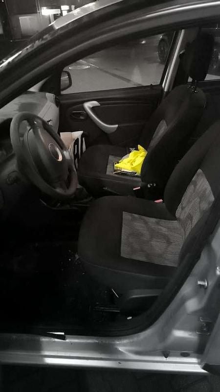 Gebraucht Dacia Sandero 75 PS (55 kW) 2009 Grau Limousine