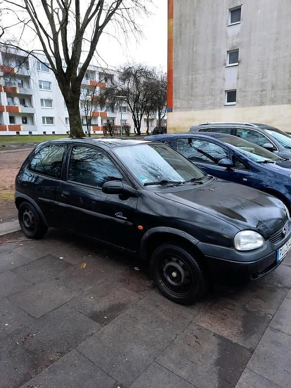 Gebraucht Opel Corsa 60 PS (44 kW) 1997 Schwarz Kleinwagen