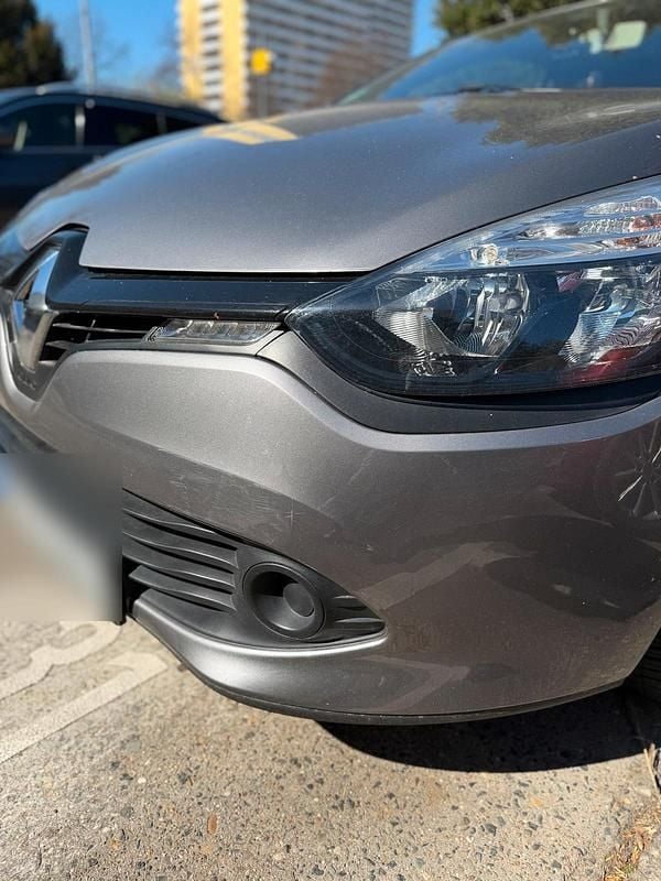 Second-hand Renault Clio IV 75 CP (55 kW) 2013 Gri Hatchback
