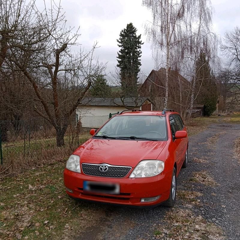 Gebraucht Toyota Corolla 90 PS (66 kW) 2003 Rot Kombi
