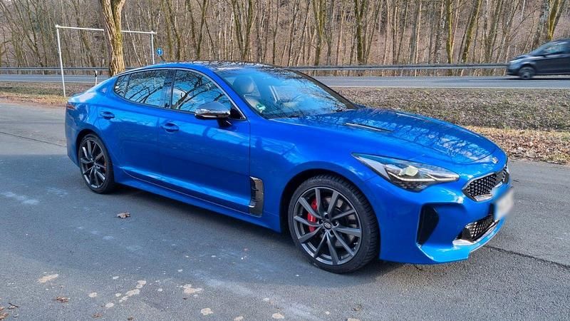 Gebraucht Kia Stinger GT 366 PS (269 kW) 2018 Blau Kleinwagen